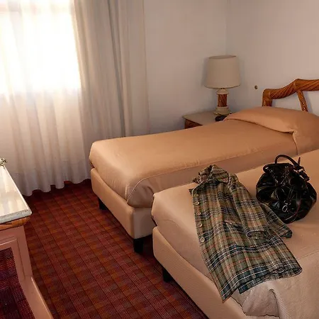 Hotel Isabela 4*
