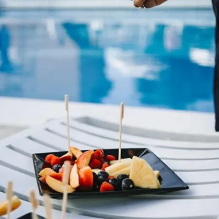 Isabela SantʼAngelo