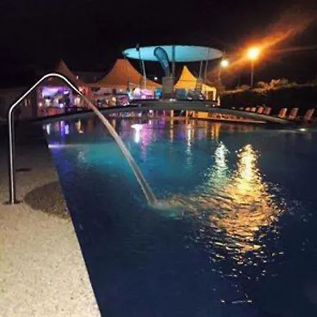 Otel Isabela SantʼAngelo